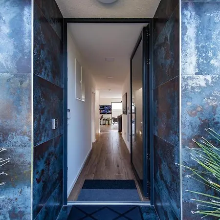 Villa Lisa By Belmont Realty
