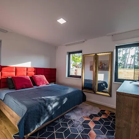 Villa Lisa By Belmont Realty *
