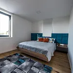 Villa Lisa By Belmont Realty Privlaka